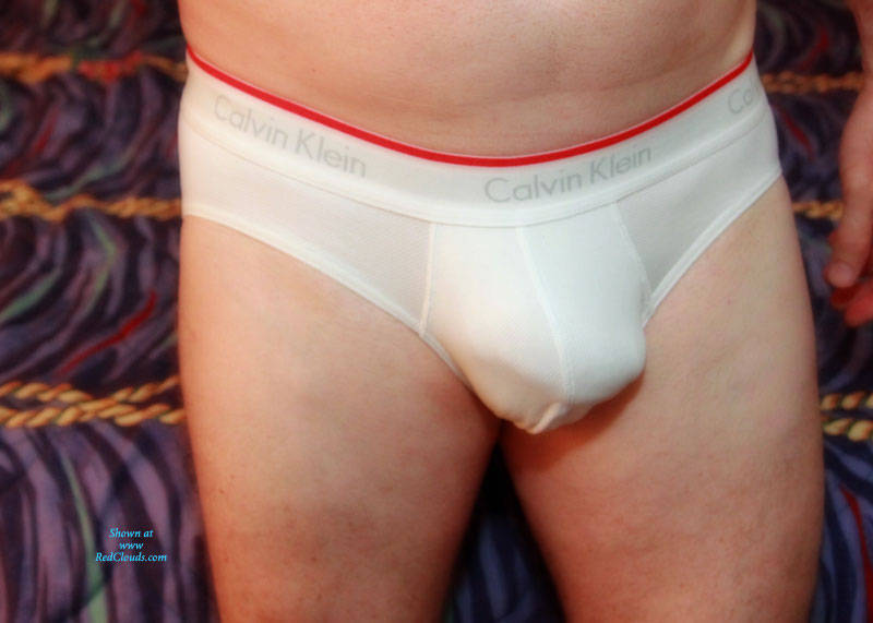Pic #1M* White Calvin's