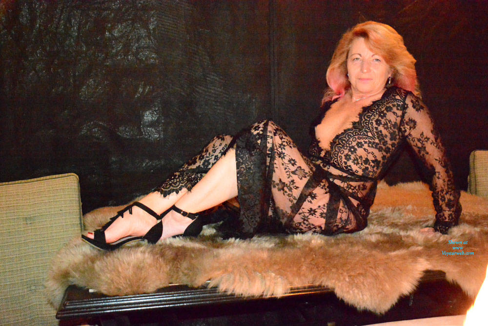 Pic #1 Happy New Years - Redhead, Amateur