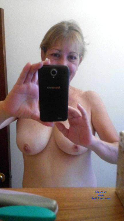 Pic #1La Hotelera II - Close-ups, Pussy