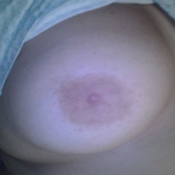 La Manicurista - Big Tits, Shaved, Amateur