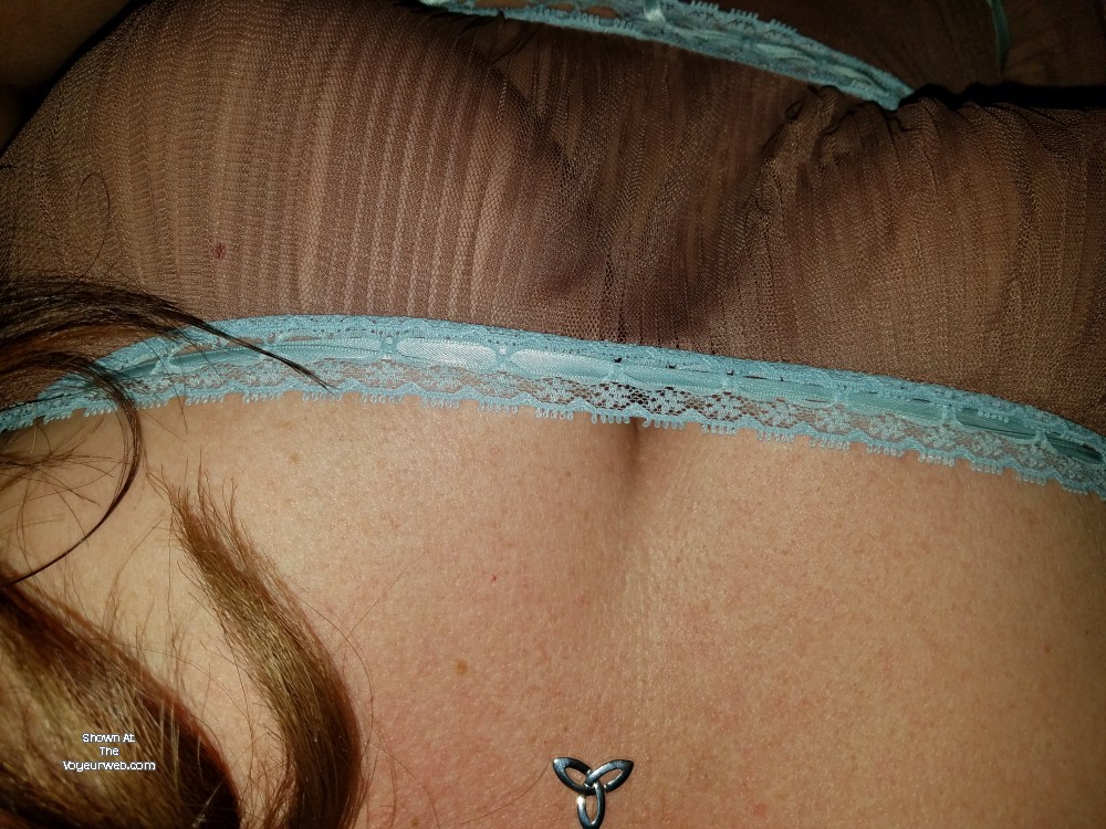 Pic #1 My medium tits - Nadia