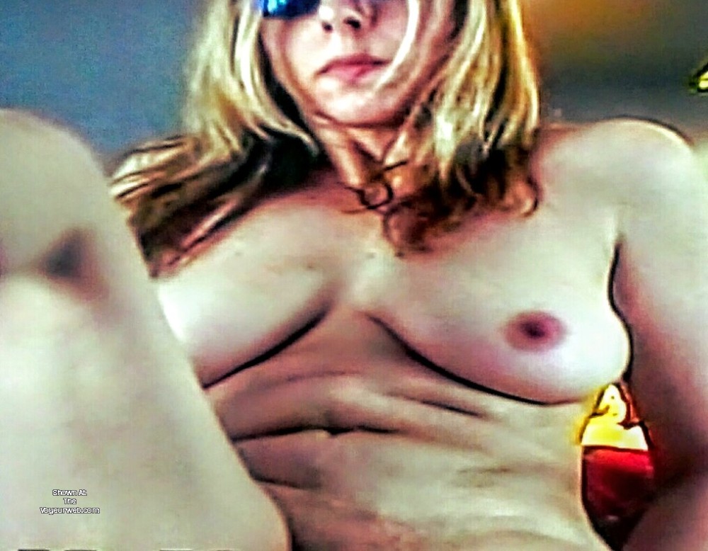 Pic #1 Large tits of my wife - 32ddd
