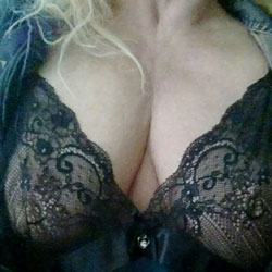 Nice Boobs - Big Tits, Wife/wives, Amateur