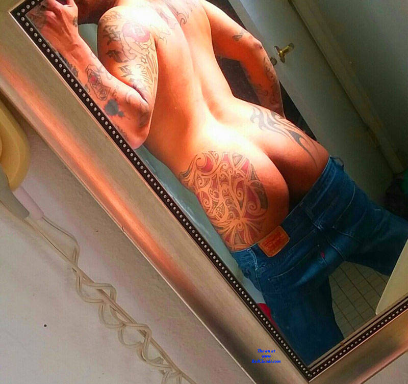 Pic #1M* Bubble Butt Vincent 