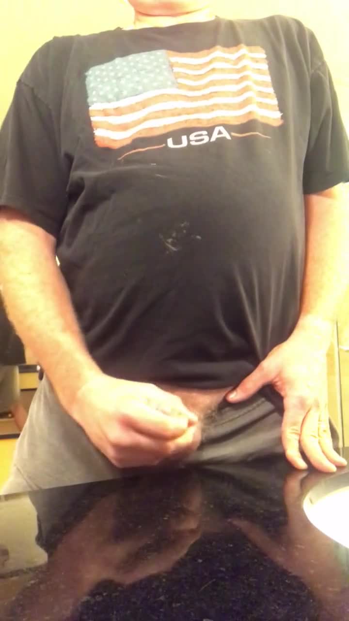 Pic #1M* Just A Little Cum