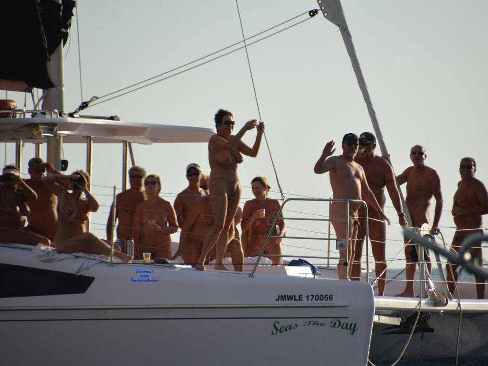 Pic #1Nude Cruise - Outdoors