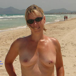 Pic #1 Bettina From Germany Hamburg - Beach, Big Tits, Outdoors, Amateur