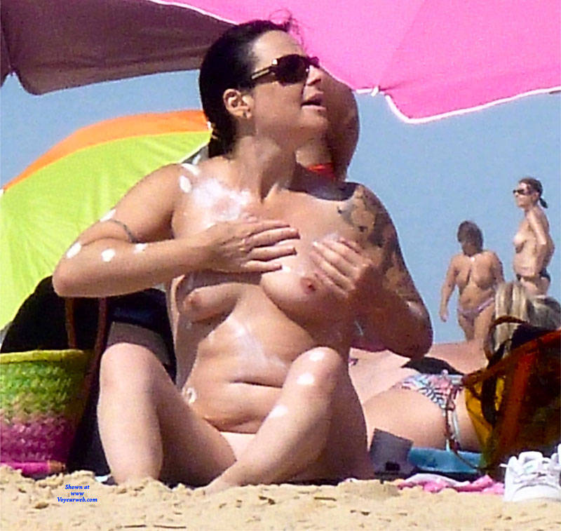 Pic #1Miscellaneous French - Beach, Big Tits, Brunette, Outdoors, Beach Voyeur