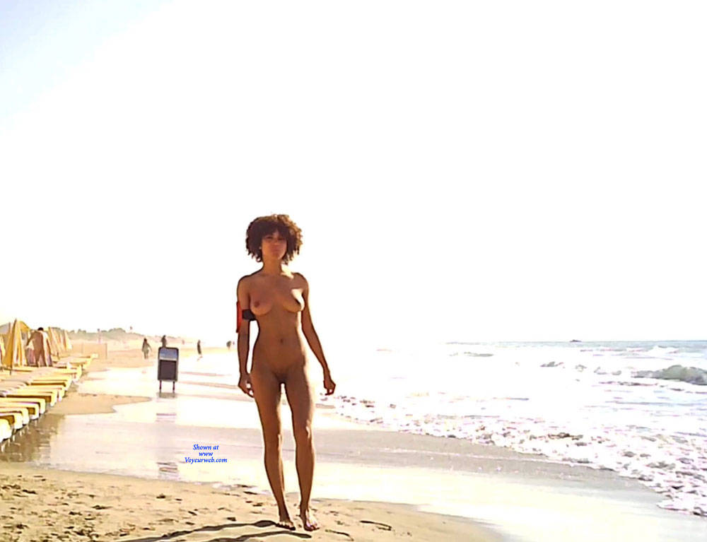 Pic #1Cap dAgde - Nude Girls, Big Tits, Brunette, Outdoors, Shaved, Beach Voyeur