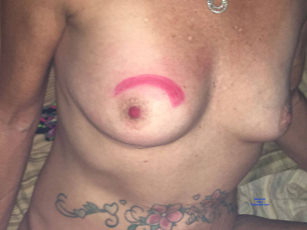 Pic #1First Submission - Nude Girls, Amateur