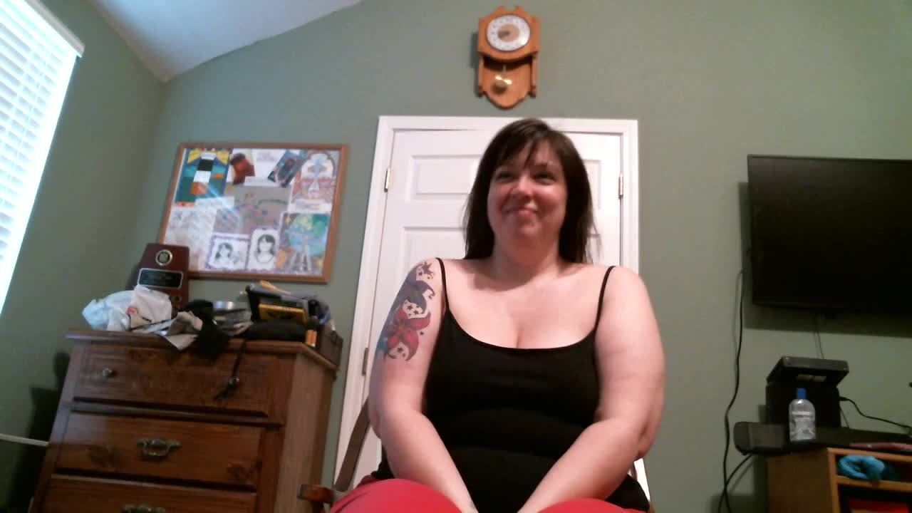 Pic #1Q And A With My Slut - Brunette, Amateur