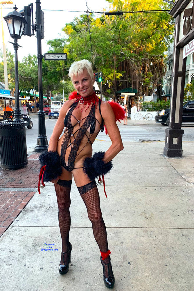 Pic #1Key West Fantasy Fest 2018 - Topless Girls, Big Tits, Blonde, Outdoors, Public Place