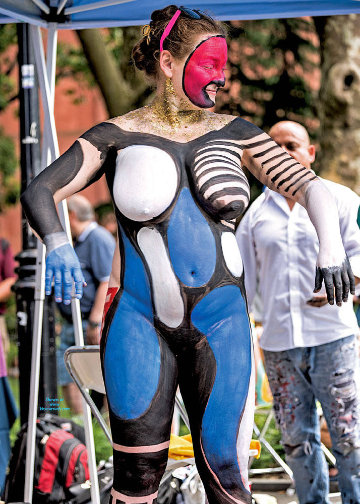 Pic #1Body Painting - New York City, Example 4 - Nude Girls, Big Ass, Outdoors