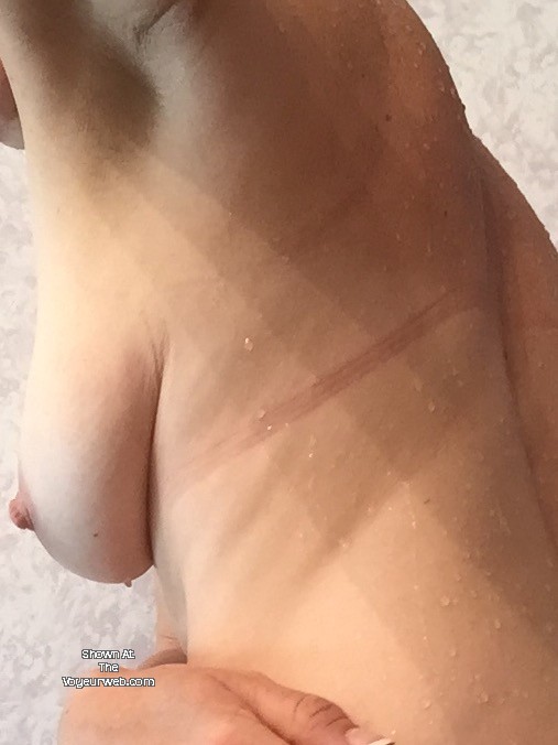 Pic #1 Medium tits of my wife - Bare1