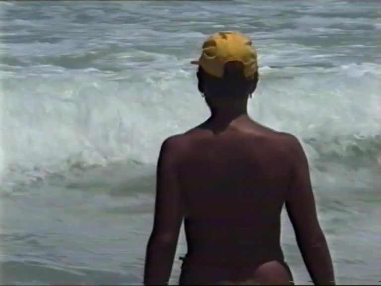 Pic #1Lonely Beach - Topless Girls, Beach, Big Tits, Outdoors, Amateur