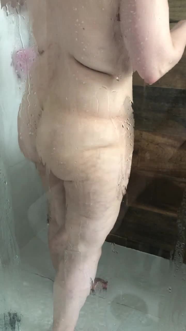 Pic #1Wife Showering - Nude Wives, Big Tits, Amateur