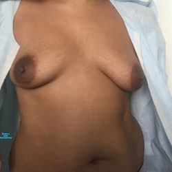 Doctor's Visit Sneak Pics - Wife/wives, Amateur