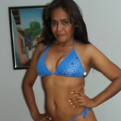 Morena Bella 8 - Brunette, Mature, Amateur