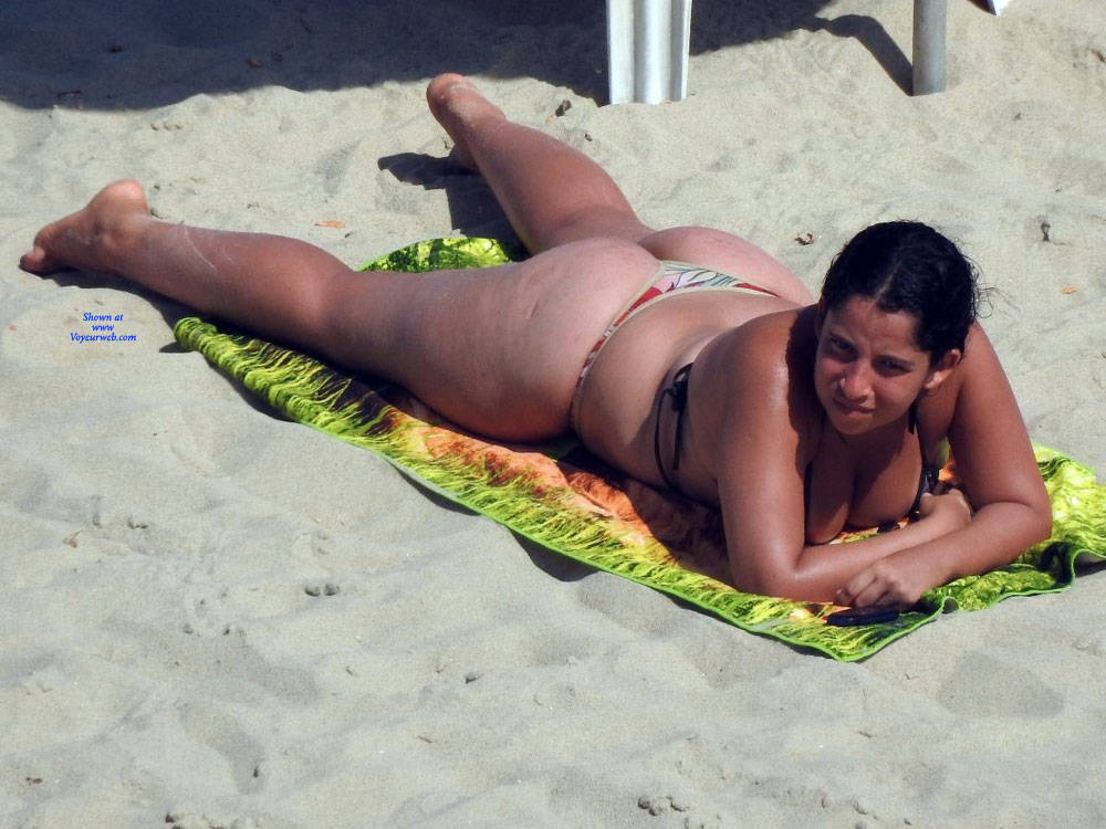 Pic #1Big Ass On Beach - Beach, Brunette, Outdoors, Bikini Voyeur