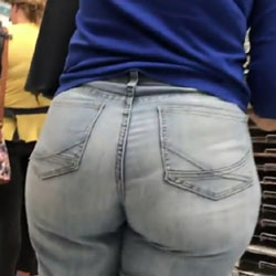 Pic #1 Big Ass From Recife City, Brazil - Dressed