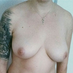 Pic #1 Mary's Natural 36D's - Big Tits, Amateur, Tattoos
