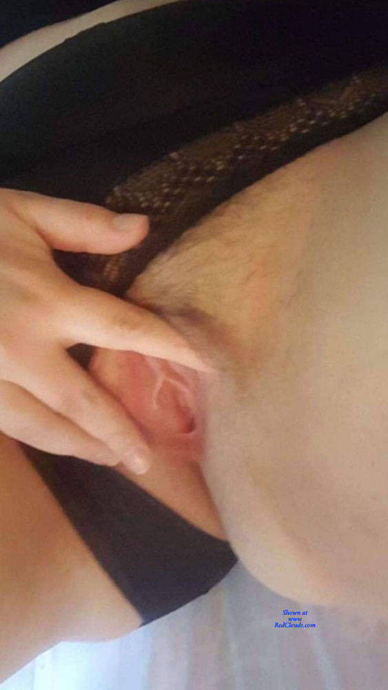 Pic #1Just Showing Off - Amateur