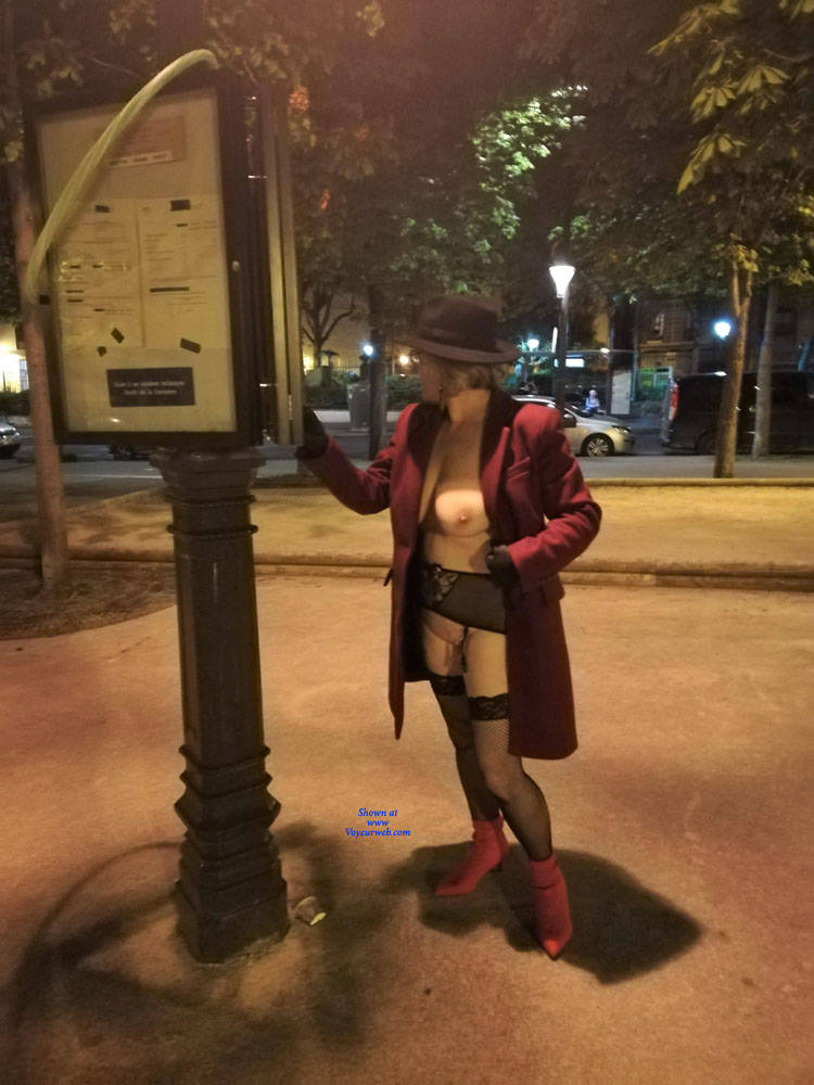 Pic #1Paris La Douce - Public Exhibitionist, Flashing, Lingerie, Outdoors, Public Place, Amateur, Stockings Pics