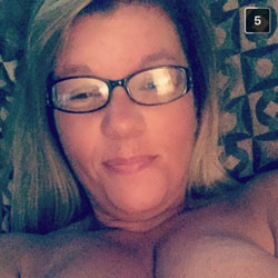 Pic #1 Wife Big Tits - Big Tits, Wife/wives, Amateur