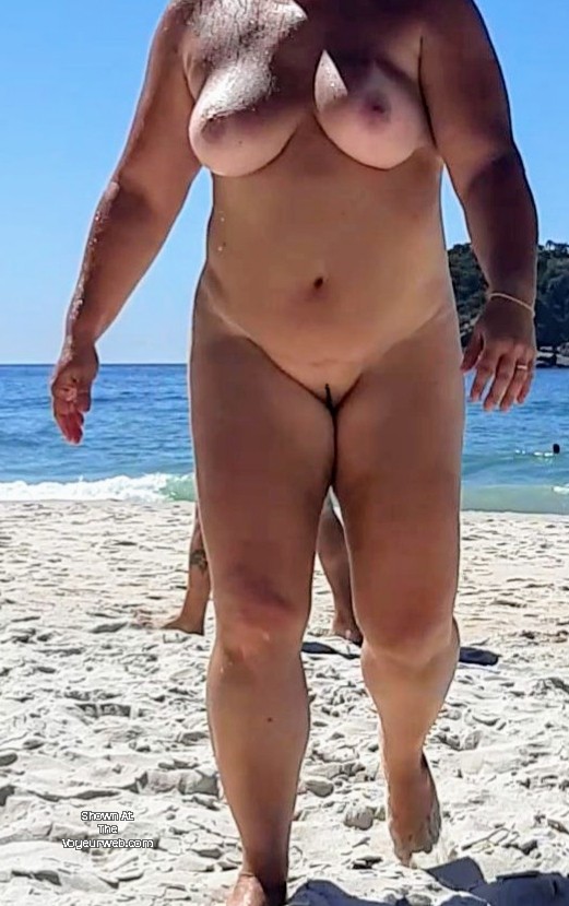 Pic #1 Large tits of my wife - Leka40