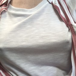 My medium tits - Khaleesi