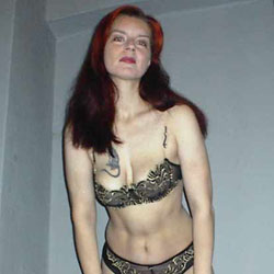 Pic #1Sandra - Lingerie, Mature, Shaved, Amateur