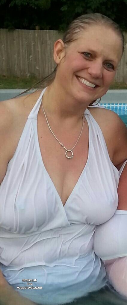 Pic #1 Very large tits of my wife - Flashfri101 