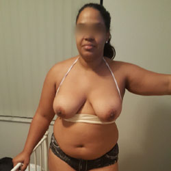 Pic #1 Large Tits Of My Wife - Big Tits, Brunette, Mature, Wife/wives, Amateur
