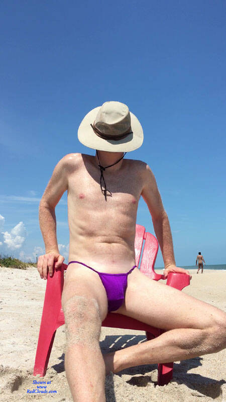 Pic #1M* Bikini Beach Fun