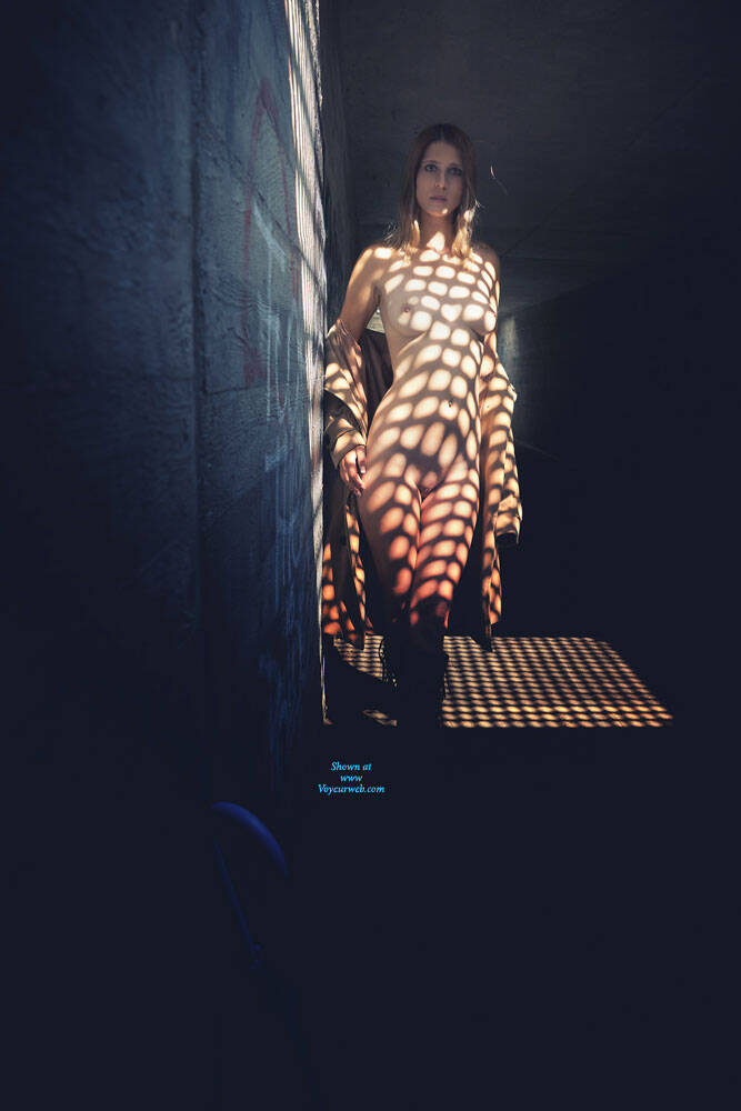 Pic #1Undergrade Crossing - Nude Girls, Big Tits, Shaved, Amateur