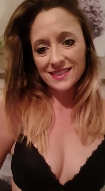 Pic #1I Am So Horny I Couldn't Help But Taste My Pussy Juice! - Masturbation, Amateur