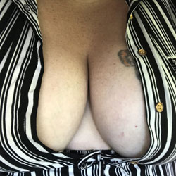 Pic #1 Randoms - Amateur