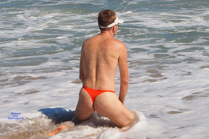 Pic #1M* More Bikini Posing Fun