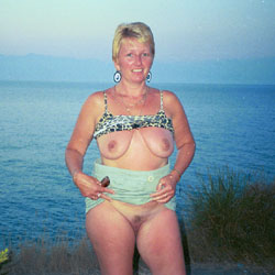 Various Outdoor Fun Pics Of Lynn Pt 2 - Nude Amateurs, Big Tits, Blonde, Mature, Outdoors, Bush Or Hairy, Beach