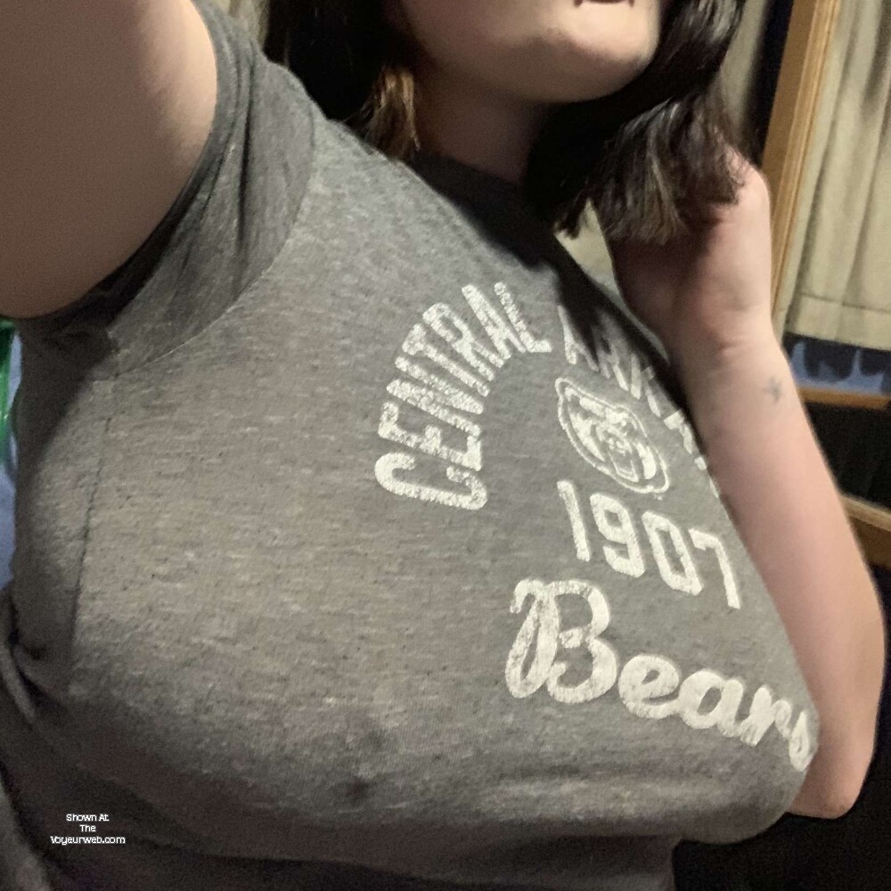 Pic #1 My large tits - Taylor