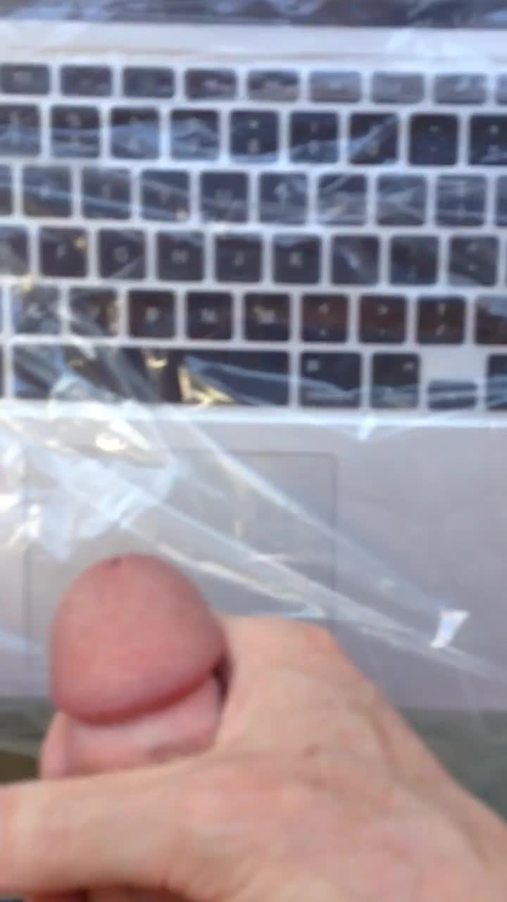 Pic #1M* Cumshot Tribute For Maximus