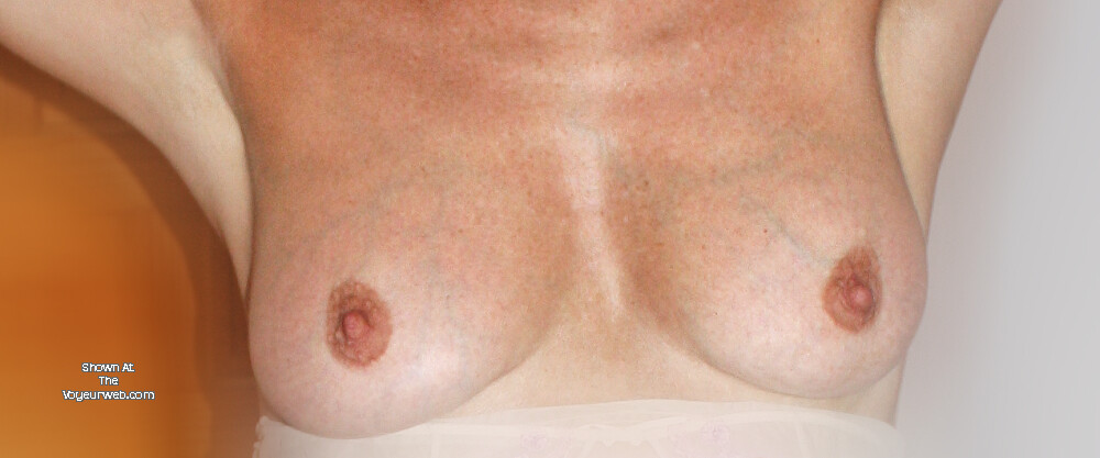 Pic #1 My small tits - Josephine