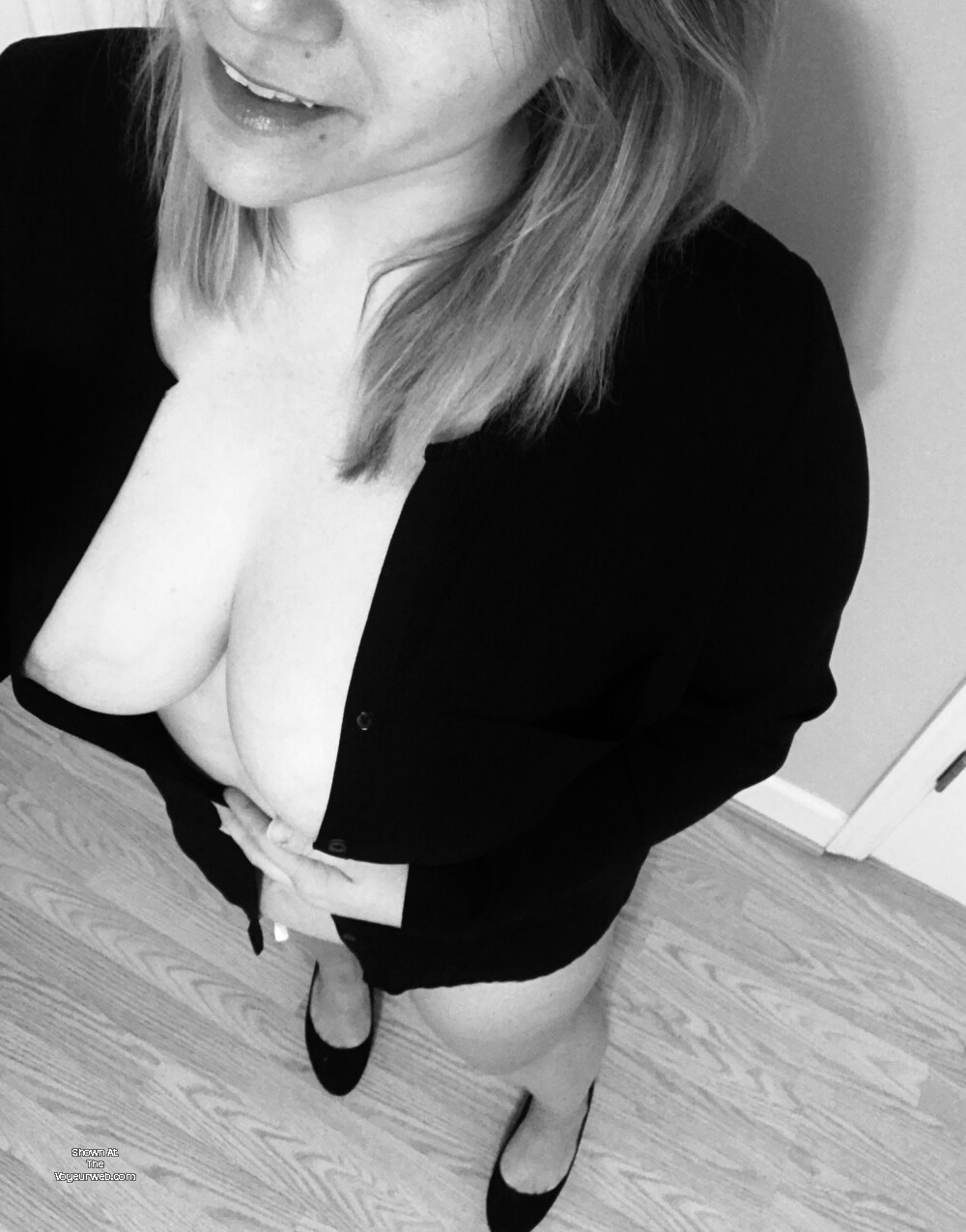 Pic #1 My large tits - Zoom 