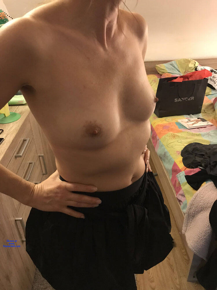 Pic #1 Ma Femme - Nude Wives, Mature, Amateur, Medium Tits