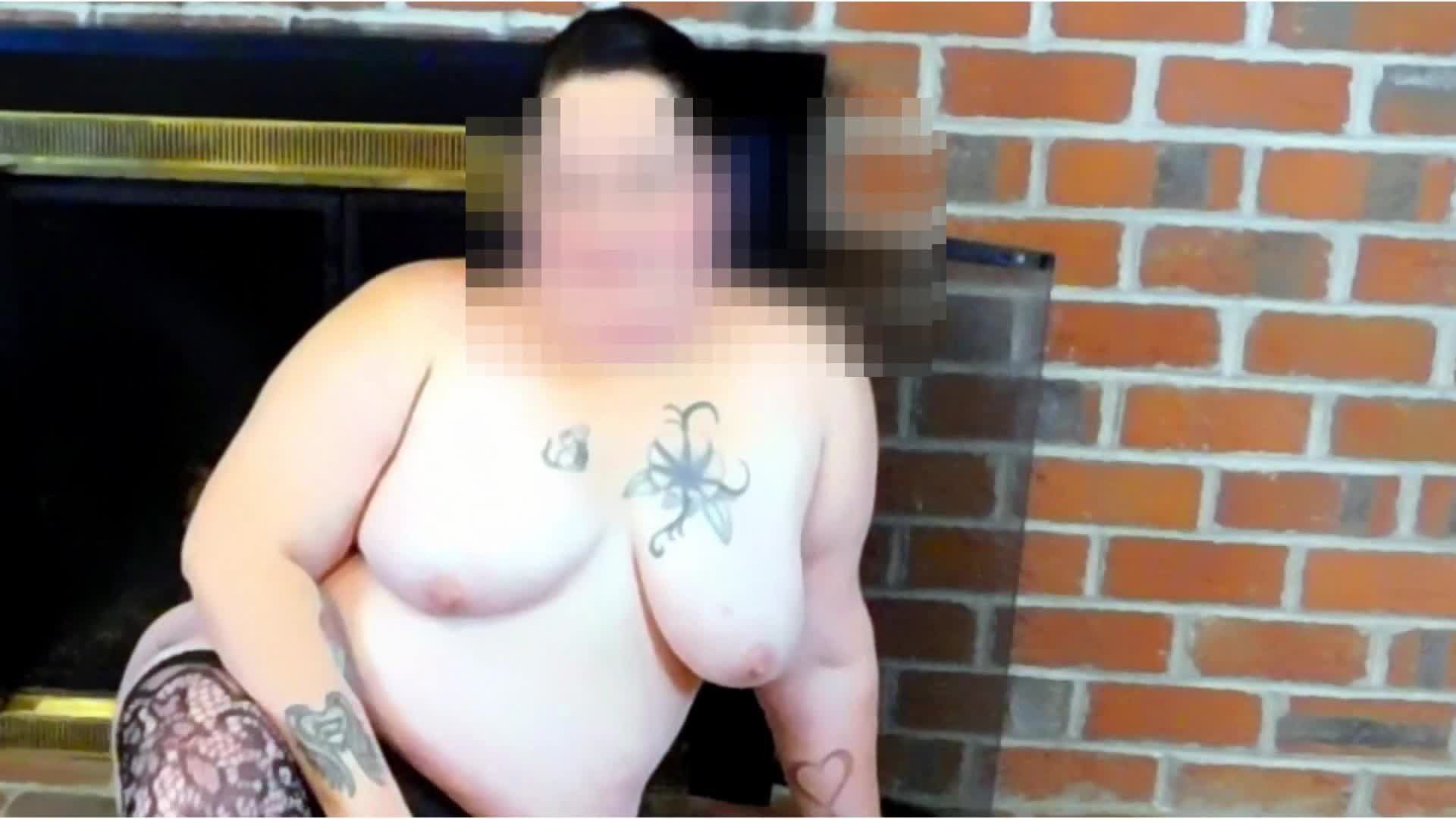Pic #1Warming Up - Big Tits, Amateur, Tattoos