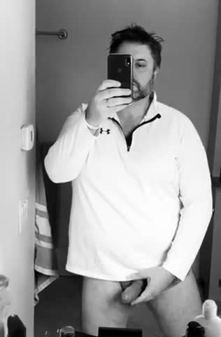 Pic #1M* Mirror Fun