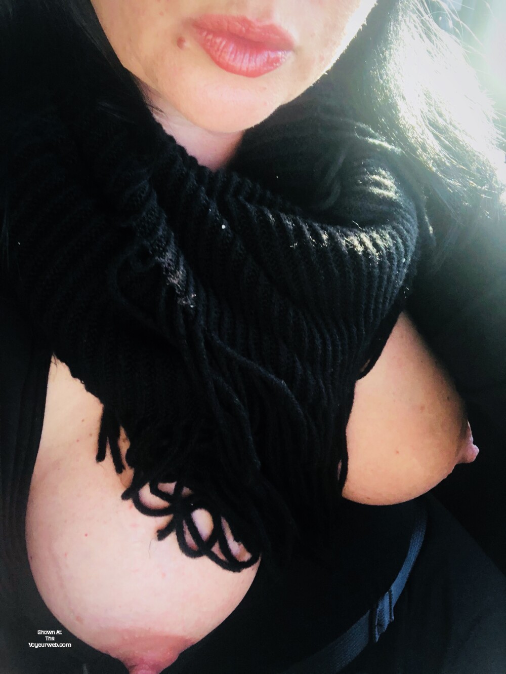 Pic #1 My large tits - Roxie