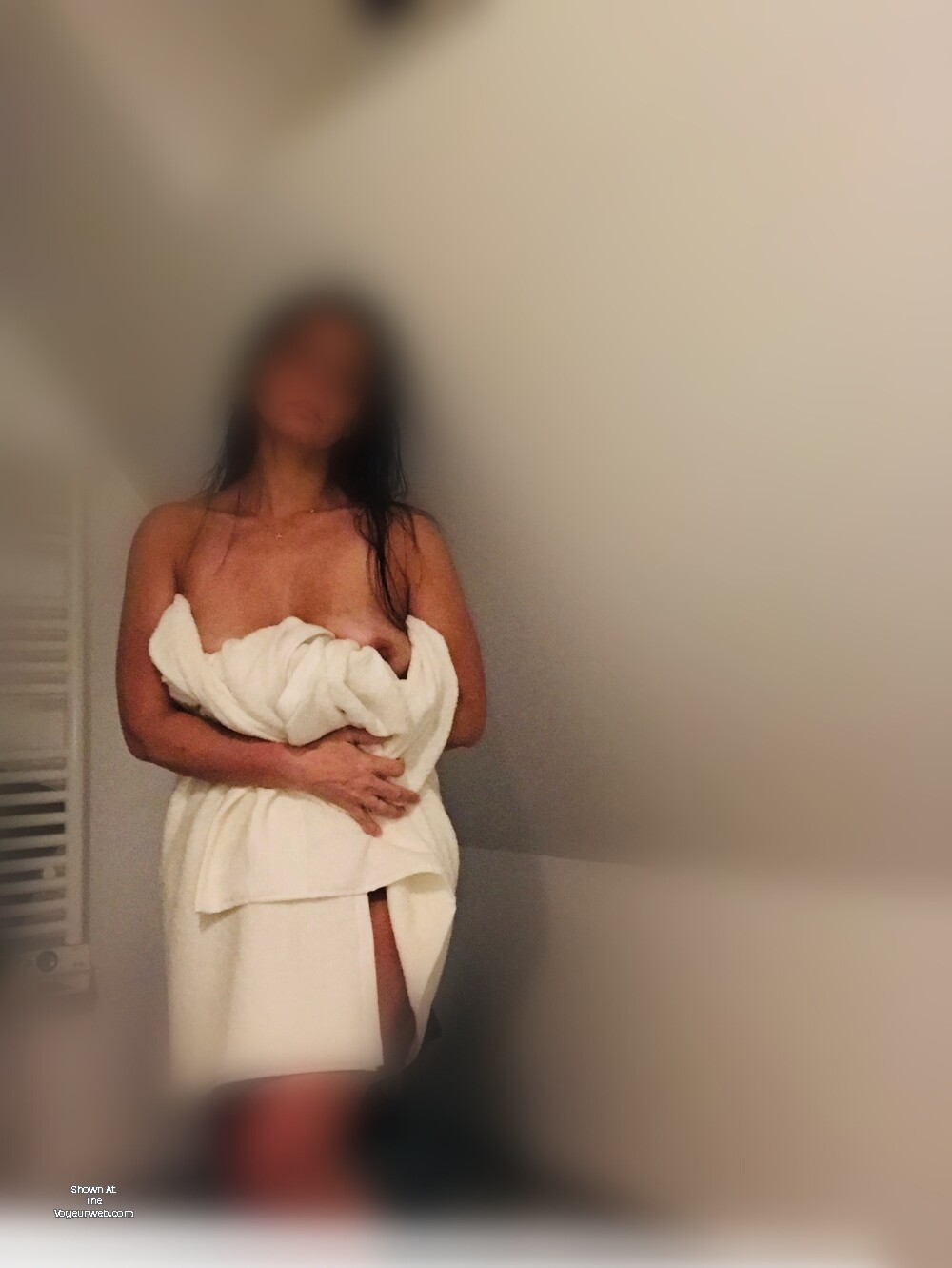 Pic #1 Large tits of my wife - Rania