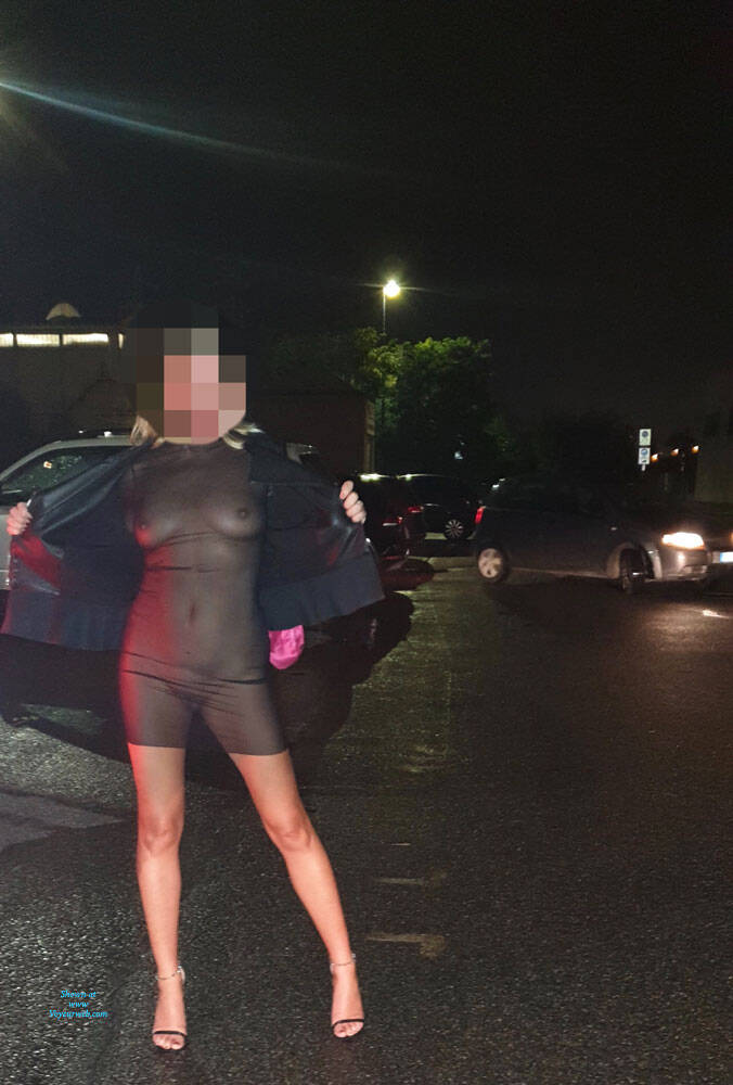 Pic #1Dance In MIlan  - Big Tits, Public Exhibitionist, Flashing, Public Place, See Through, Amateur