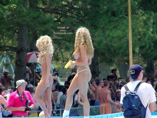 Pic #1Nudes A Poppin